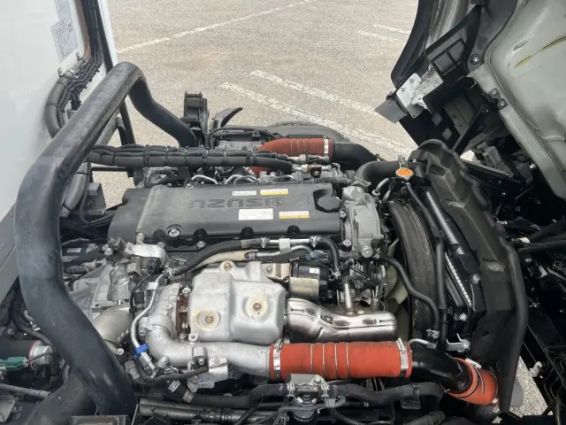 いすゞ エルフ 2RG-NPR88AN(2WD)の写真41