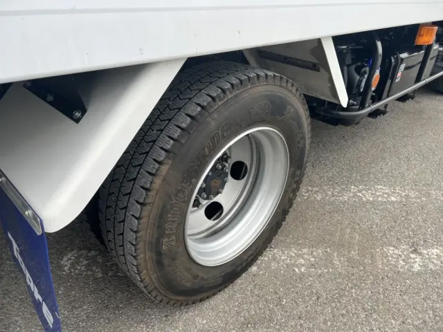 いすゞ エルフ 2RG-NPR88AN(2WD)の写真50