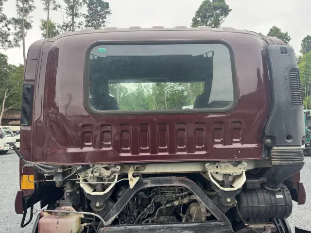 一見しただけでは分からない車両の状態を徹底的に明らかにする入庫検査の技術には、自信があります。|いすゞ フォワード LPG-FTR90S2(未入力/関係無)の写真17