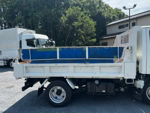 いすゞ エルフ TPG-NJR85AN(2WD)の写真7