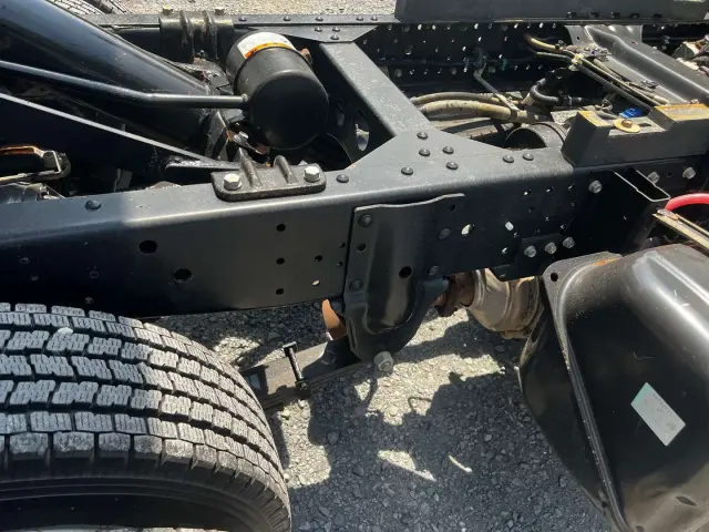 いすゞ エルフ TPG-NJR85AN(2WD)の写真18