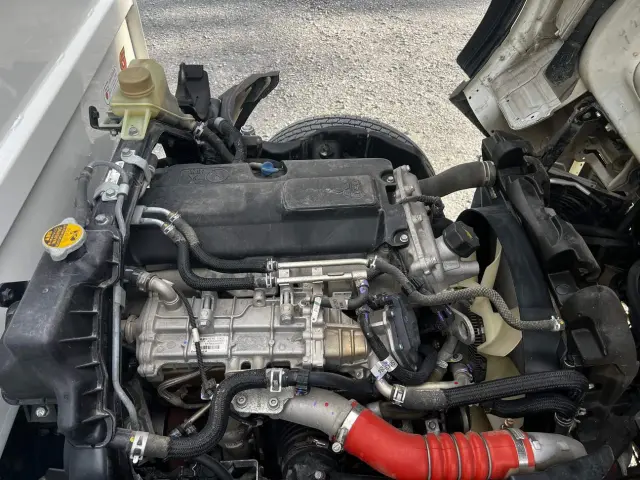 三菱 キャンター TPG-FBA30(2WD)の写真38