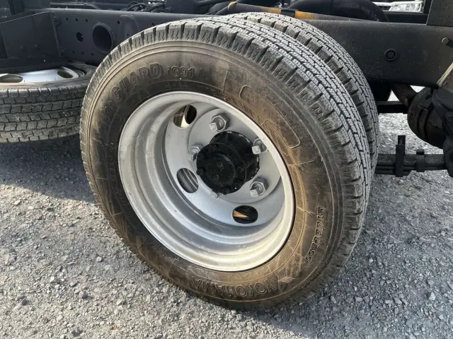三菱 キャンター TPG-FBA30(2WD)の写真45