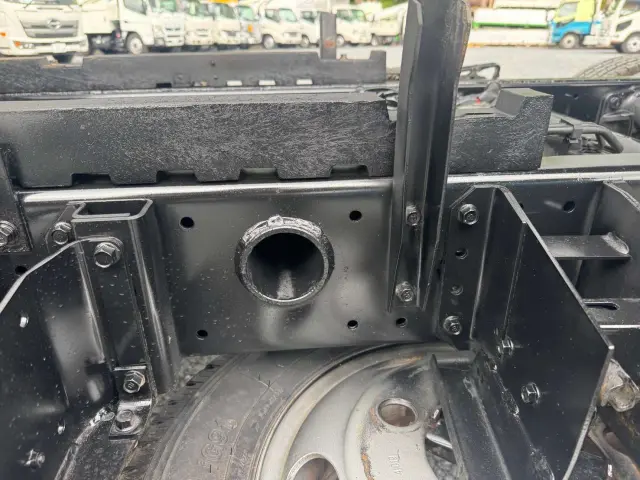 三菱 キャンター TPG-FBA30(2WD)の写真23
