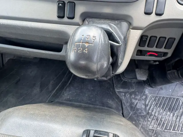 三菱 キャンター TPG-FBA30(2WD)の写真29