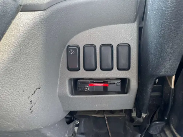 三菱 キャンター TPG-FBA30(2WD)の写真30