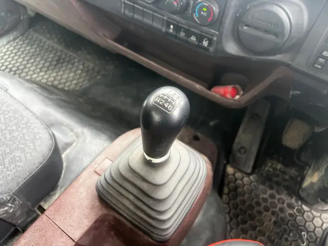日野 レンジャー 2KG-FC2ABA(2WD)の写真35