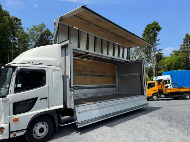 日野 レンジャー 2KG-FD2ABA(2WD)の写真21