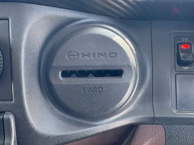 日野 レンジャー 2KG-FD2ABA(2WD)の写真34