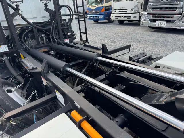 まずは気軽にお問合せ・お見積りお待ちしております。じっくり現車確認して頂けるよう、ご準備を致します!|三菱 キャンター 2RG-FBAV0(2WD)の写真11