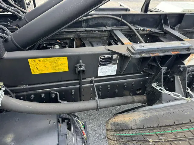 グルーウェーブでは、一見しただけでは分からない車両の状態を、徹底的に明らかにする【入庫検査の技術】には自信がありますので、安心してご検討下さい!|三菱 キャンター 2RG-FBAV0(2WD)の写真19