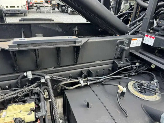 三菱 キャンター 2RG-FBAV0(2WD)の写真21