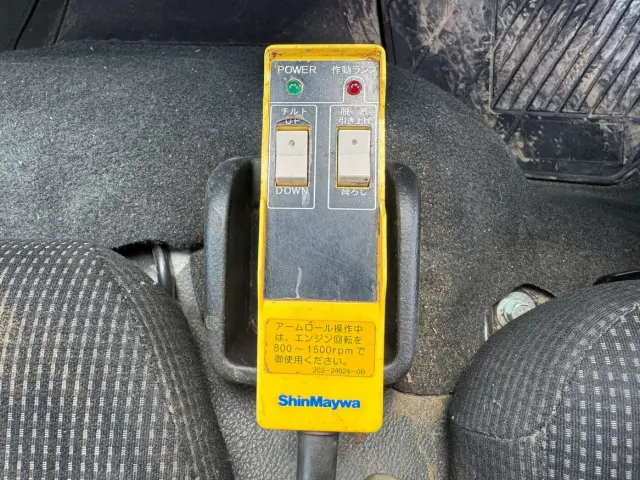 三菱 キャンター 2RG-FBAV0(2WD)の写真36