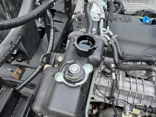 三菱 キャンター 2RG-FBAV0(2WD)の写真43
