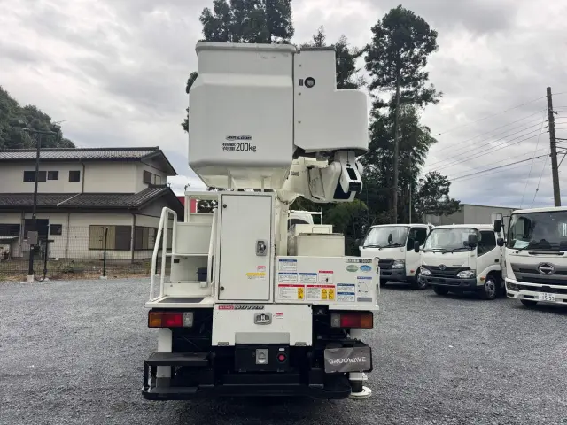 自社で仕入れた在庫を直接お客様に仕入れる体制により、他社様より安くトラックを提供しています。|日野 デュトロ TPG-XZU600X(2WD)の写真12