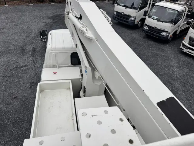 日野 デュトロ TPG-XZU600X(2WD)の写真22