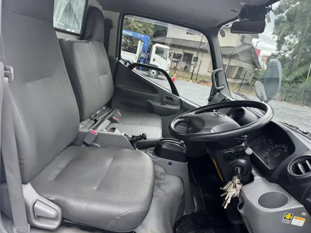 日野 デュトロ TPG-XZU600X(2WD)の写真29