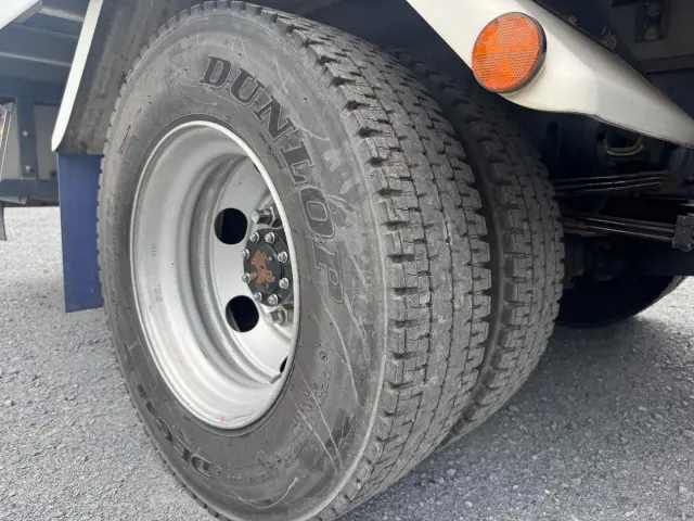 いすゞ エルフ 2RG-NPR88YN(2WD)の写真45
