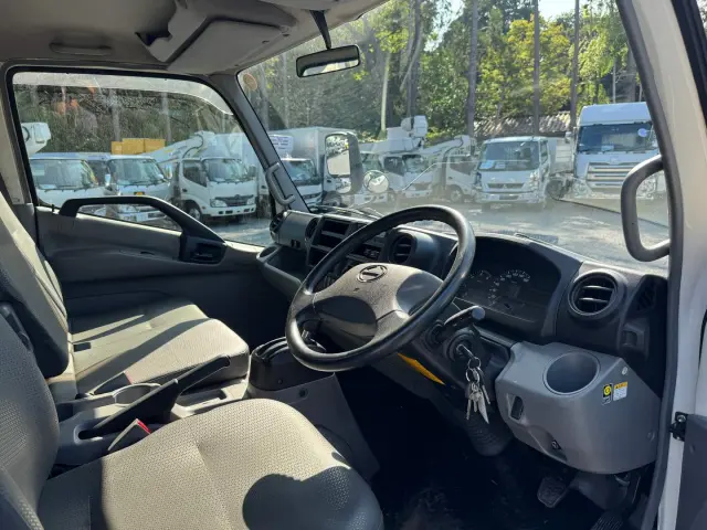 日野 デュトロ TPG-XZU710M(2WD)の写真24