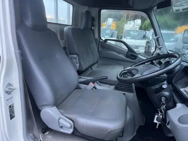 日野 デュトロ TKG-XZU710M(2WD)の写真26