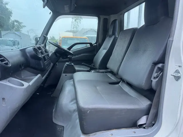 日野 デュトロ TKG-XZU710M(2WD)の写真33