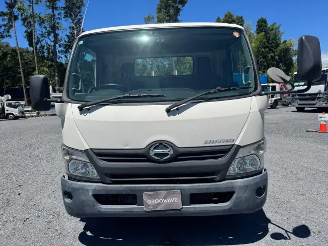 平ボディー、ダンプ、クレーン、冷凍車、ウイングなど各種トラック取り揃えており、毎日様々な中古トラックが入庫しています。|日野 デュトロ TPG-XZU710M(2WD)の写真7