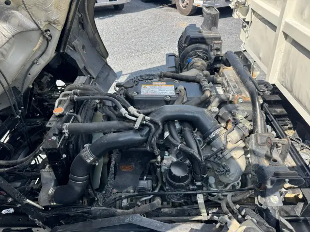 いすゞ フォワード 2RG-FRR90S1(2WD)の写真29