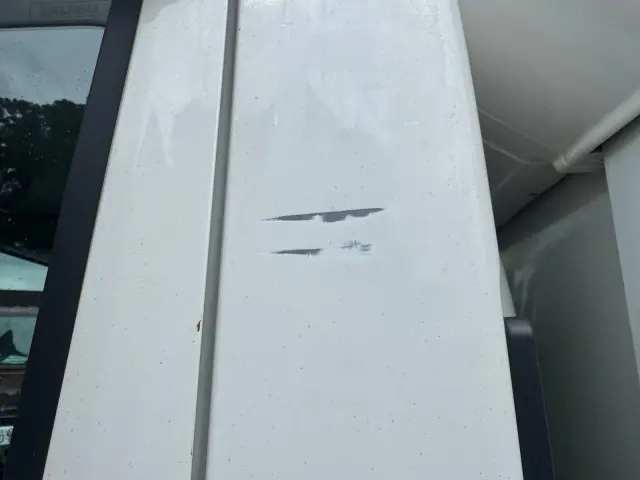 いすゞ エルフ 2RG-NPR88AN(2WD)の写真47