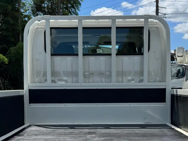 すぐにご来店頂けない場合や遠方にお住まいの方、車両状態の詳細が知りたい方はお気軽にご連絡下さい♪|日野 デュトロ TPG-XZU605M(2WD)の写真16