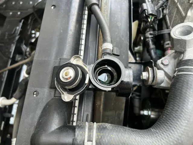 いすゞ エルフ TPG-NJR85AN(2WD)の写真42