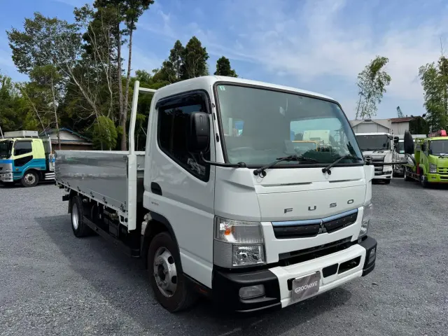 お客様のご状況・ご要望をお伺いした上で、ナンバー登録や輸送料、車検整備やバッテリー・タイヤ交換といった各種オプションを含めた、最終的なお見積り金額をお伝えします。|三菱 キャンター 2PG-FEB90(2WD)の写真4