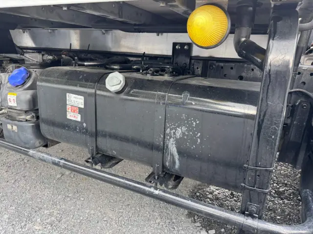 いすゞ エルフ G-04985(2WD)の写真26