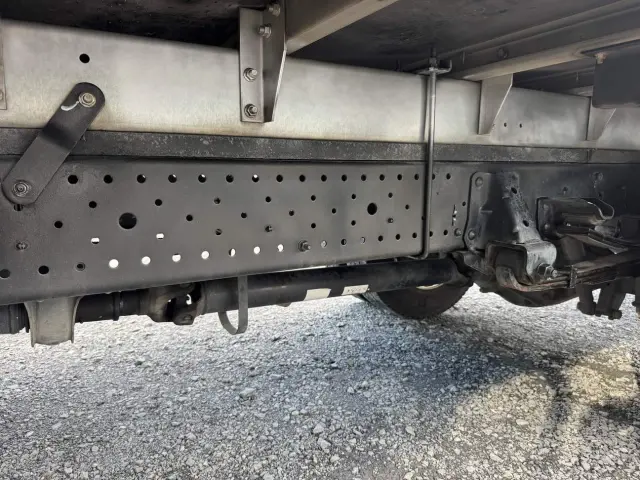 掲載前のトラックもございますので、在庫にない車両でもお客様のご希望の一台を迅速にお探しします。|いすゞ エルフ TRG-NMR85AN(2WD)の写真18