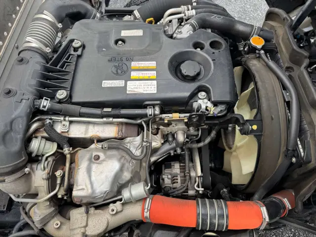 いすゞ エルフ TRG-NMR85AN(2WD)の写真37