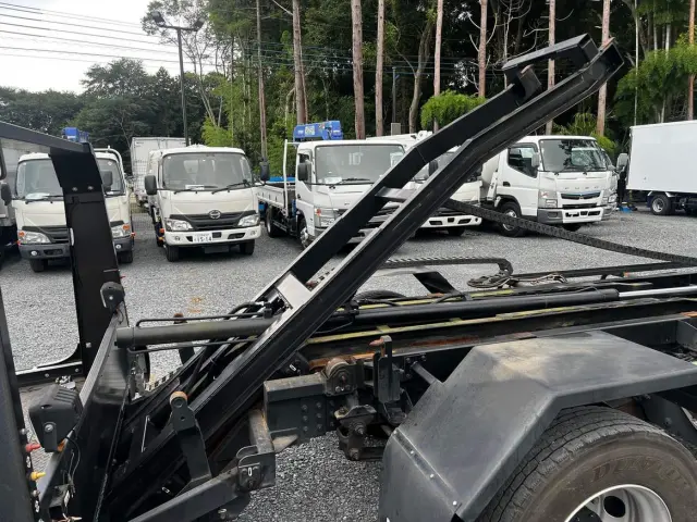 三菱 キャンター TPG-FEB80(2WD)の写真22