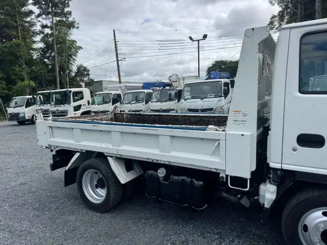 まずは気軽にお問合せ・お見積りお待ちしております。じっくり現車確認して頂けるよう、ご準備を致します!|いすゞ エルフ TPG-NJR85AN(2WD)の写真8