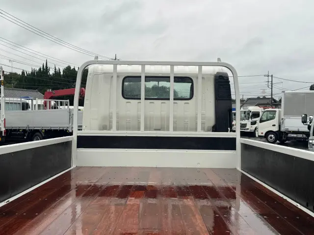 月〜土まで9:00-18:00で営業中です!定休日:祝日・日曜日|日野 デュトロ TPG-XZU710M(2WD)の写真15