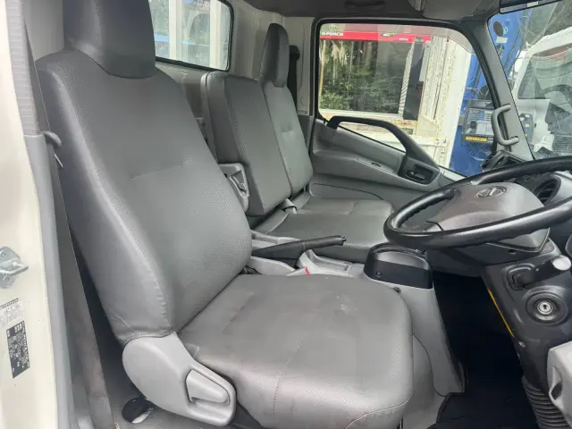 日野 デュトロ TPG-XZU710M(2WD)の写真23