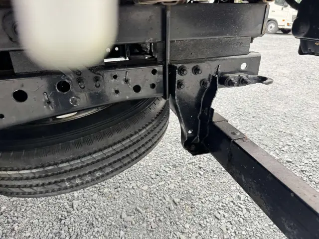 いすゞ エルフ TPG-NKR85AR(2WD)の写真26