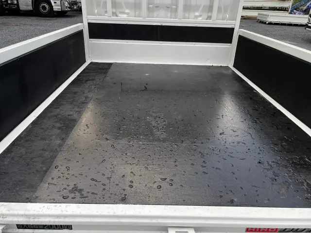 掲載前のトラックもございますので、在庫にない車両でもお客様のご希望の一台を迅速にお探しします。|日野 デュトロ TPG-XZU605M(2WD)の写真14