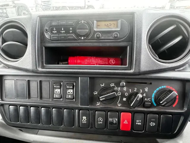 日野 デュトロ TPG-XZU605M(2WD)の写真26