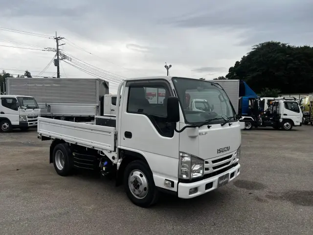 ※総額については千葉ナンバー登録での費用を算出しています※店頭でのお渡し価格となります。※抹消車両は、登録時の積載量が減トンされる可能性が御座います。|いすゞ エルフ 2RG-NHS88A(4WD)の写真4