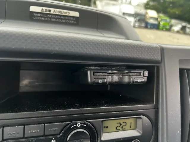 いすゞ エルフ 2RG-NHS88A(4WD)の写真29