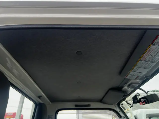 いすゞ エルフ 2RG-NHS88A(4WD)の写真35