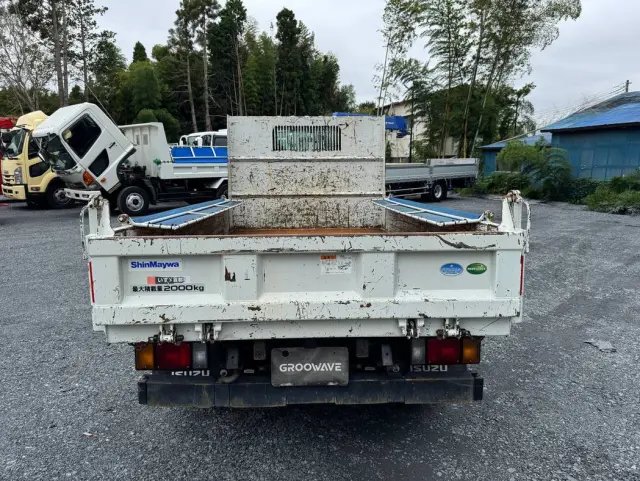 まずは気軽にお問合せ・お見積りお待ちしております。じっくり現車確認して頂けるよう、ご準備を致します!|いすゞ エルフ TPG-NJR85AN(2WD)の写真10