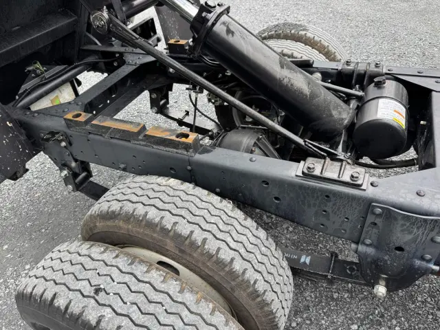 いすゞ エルフ TPG-NJR85AN(2WD)の写真23