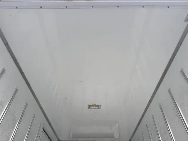 中古トラックの下取りも積極的に行っています。手放す必要があるトラックは、お気軽に査定をご相談ください。|三菱 キャンター TPG-FBA50(2WD)の写真16
