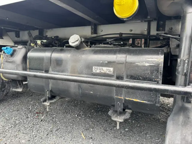 三菱 キャンター TPG-FBA50(2WD)の写真28
