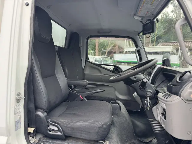 三菱 キャンター TPG-FBA50(2WD)の写真29