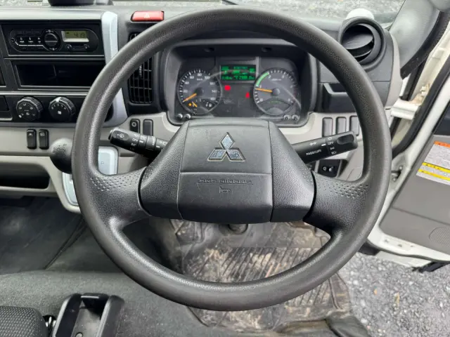 三菱 キャンター TPG-FBA50(2WD)の写真31
